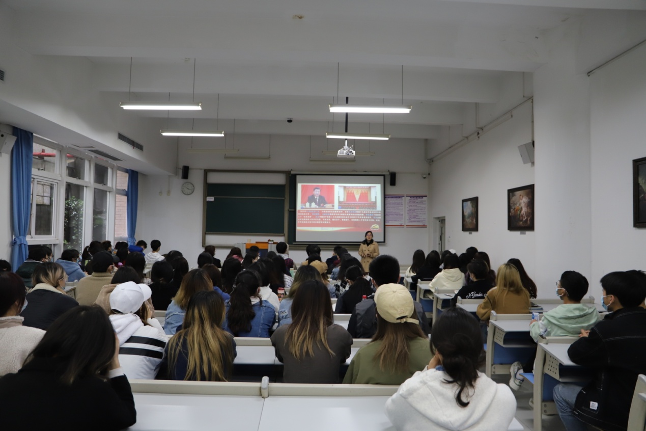 柏群1.jpg